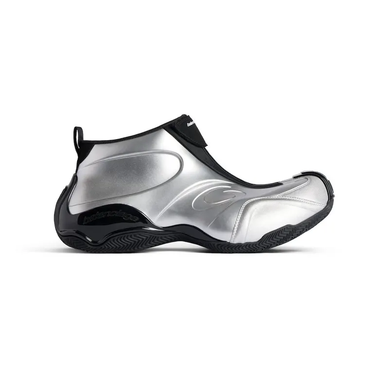 Balenciaga Men’s Basketball Sneaker In Silver / Black Silver / Black (824909WBKBM8010)