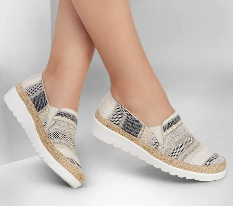 Skechers BOBS Flexpadrille HI – Serene Heights – Marine / Multi (114521-NVMT)