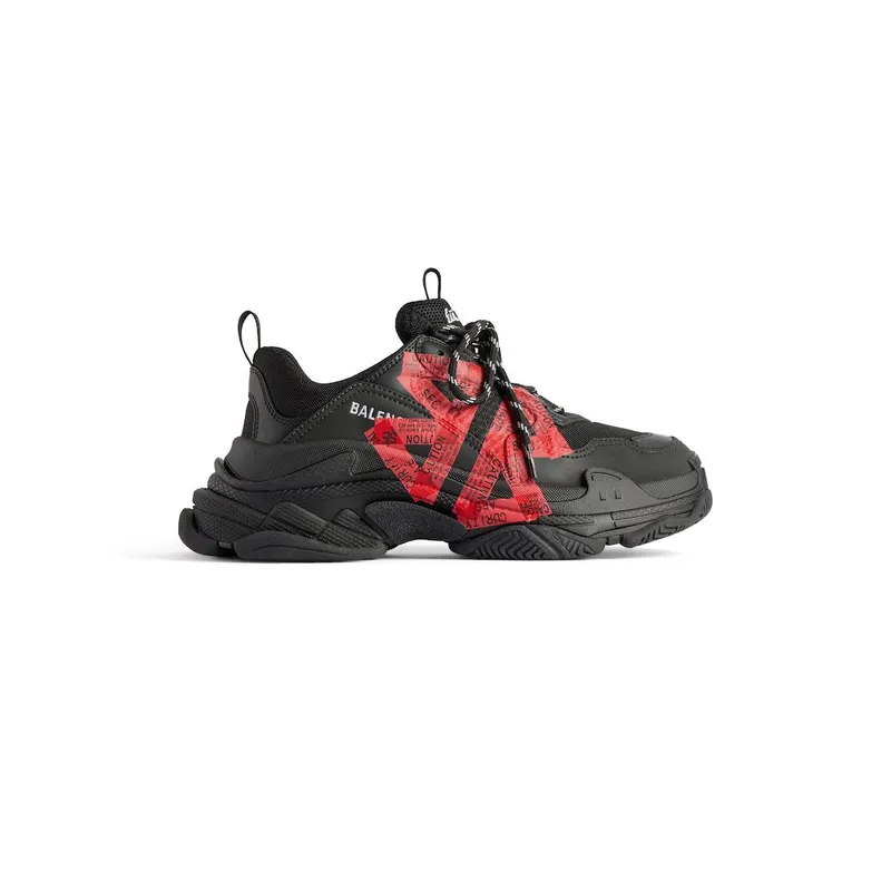 Balenciaga Men’s Triple S Sneaker In Black / Red Black / Red (536737WSECT1060)