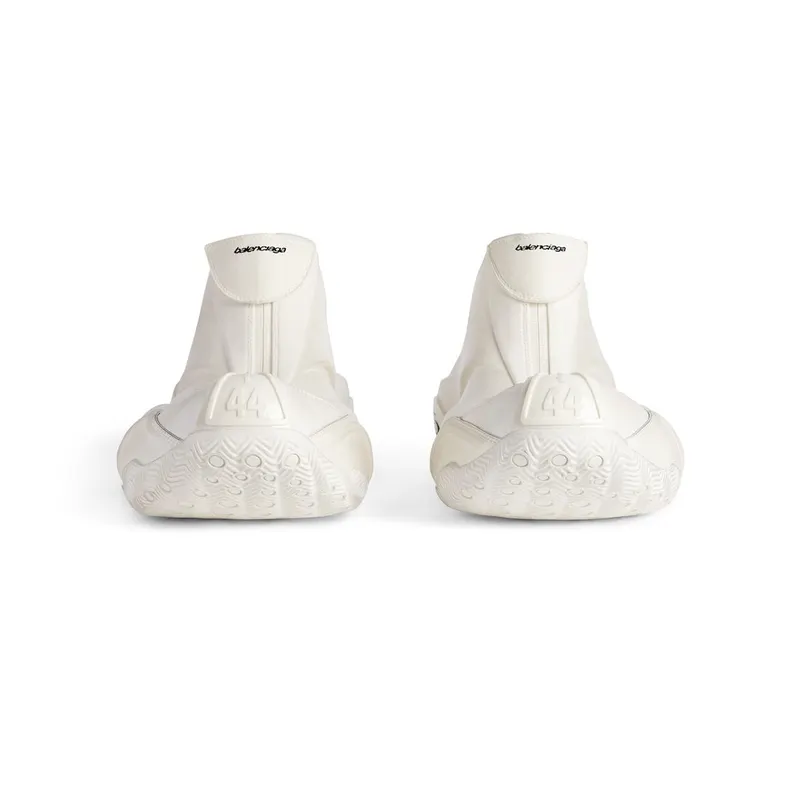 Balenciaga Men’s Basketball Sneaker In White White (824909WBKBM9000)