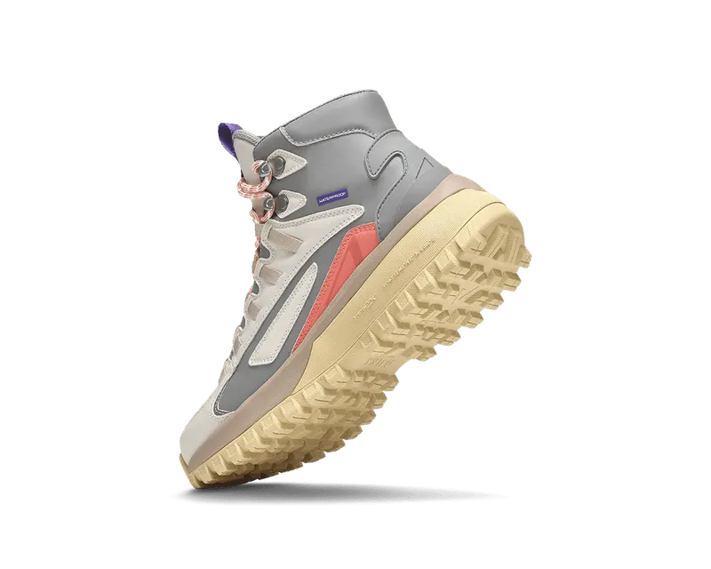 Arkk Apaze Hightop “Ash Sand” (OU6001-0001)