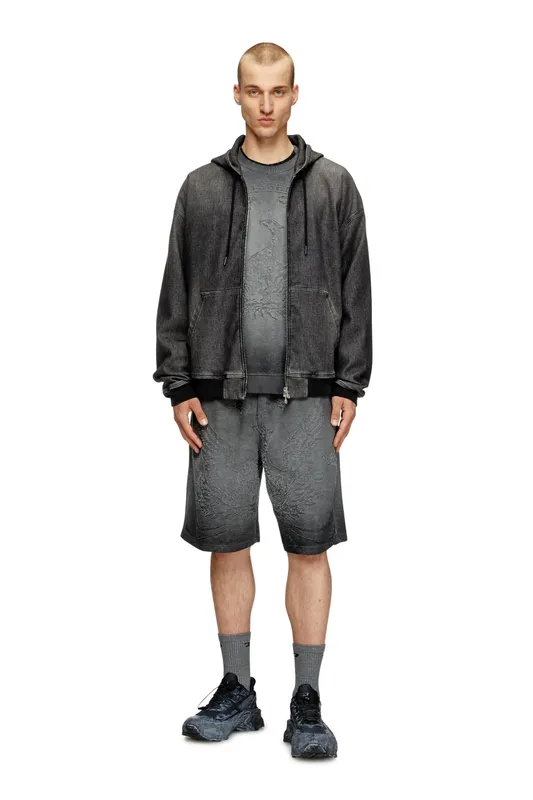 Diesel D-cage Hiking (Y03650P8140T8013 https://nl.diesel.com/en/sneakers/d-cage-hiking-black/Y03650P8140T8013.htm)