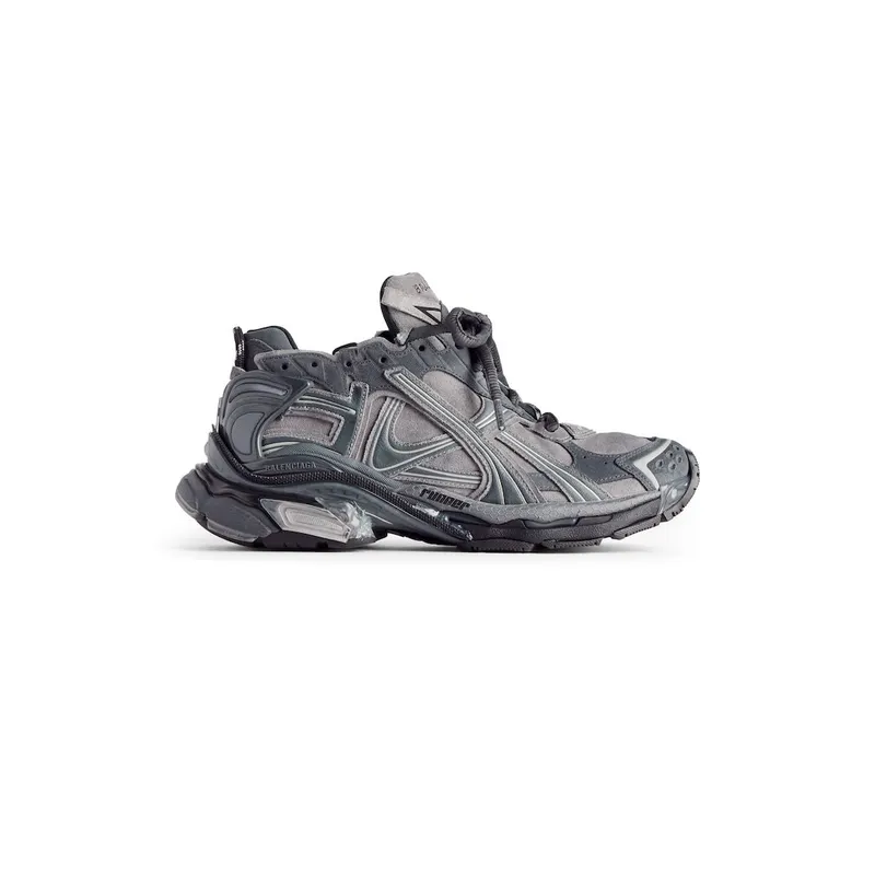 Balenciaga Men’s Runner Sneaker In Grey Grey (772774WRNSD1100)