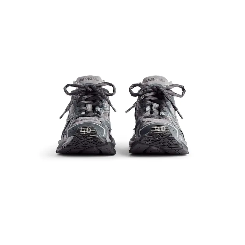 Balenciaga Men’s Runner Sneaker In Grey Grey (772774WRNSD1100)