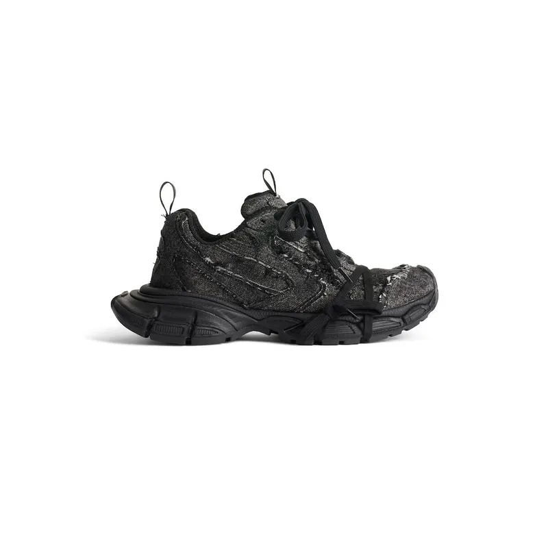 Balenciaga Women’s 3xl Sneaker In Black Black (734731WTSAX1000)