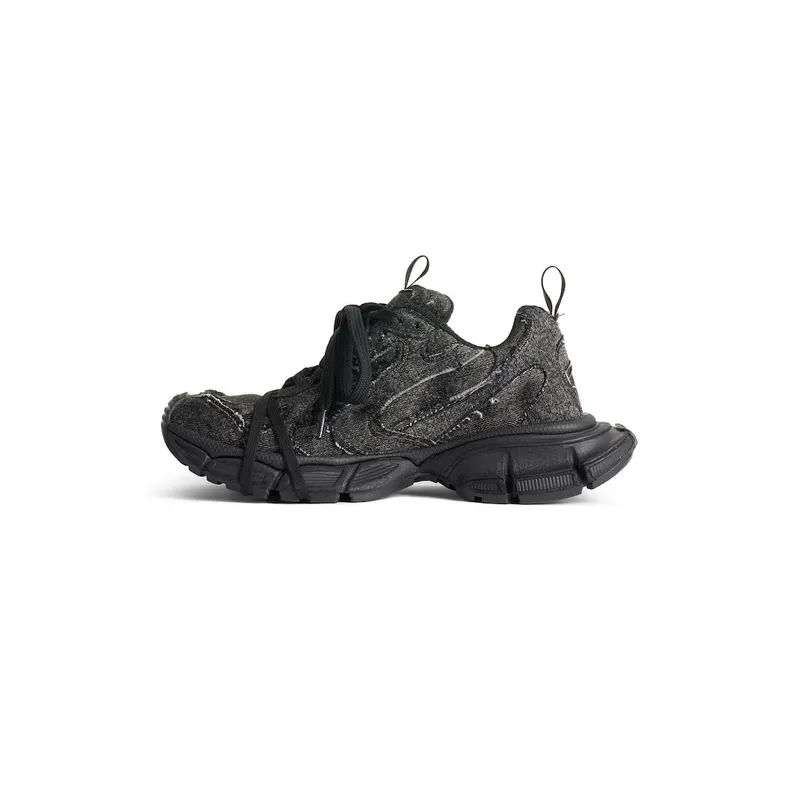 Balenciaga Women’s 3xl Sneaker In Black Black (734731WTSAX1000)