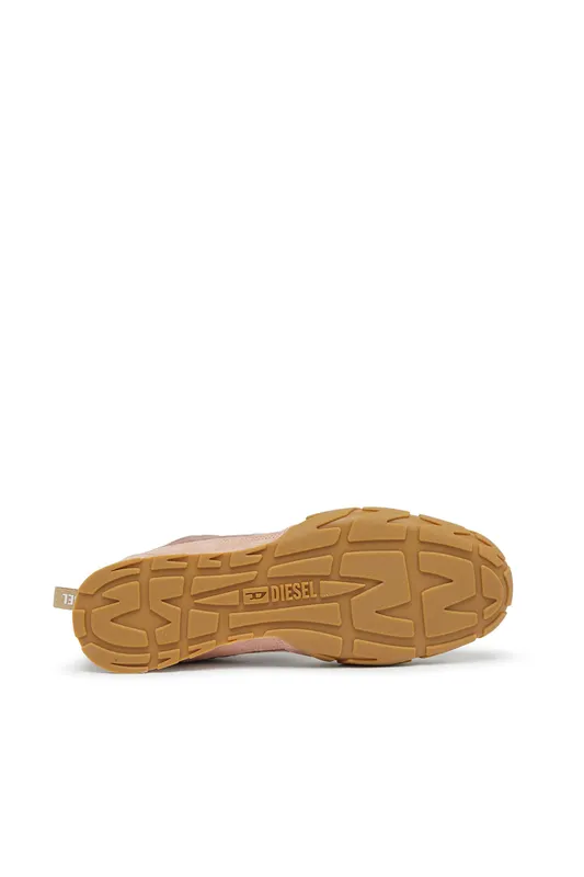 Diesel S-pagodha Low W (Y03687P8404HB229 https://nl.diesel.com/en/sneakers/s-pagodha-low-w-multicolor/Y03687P8404HB229.htm)