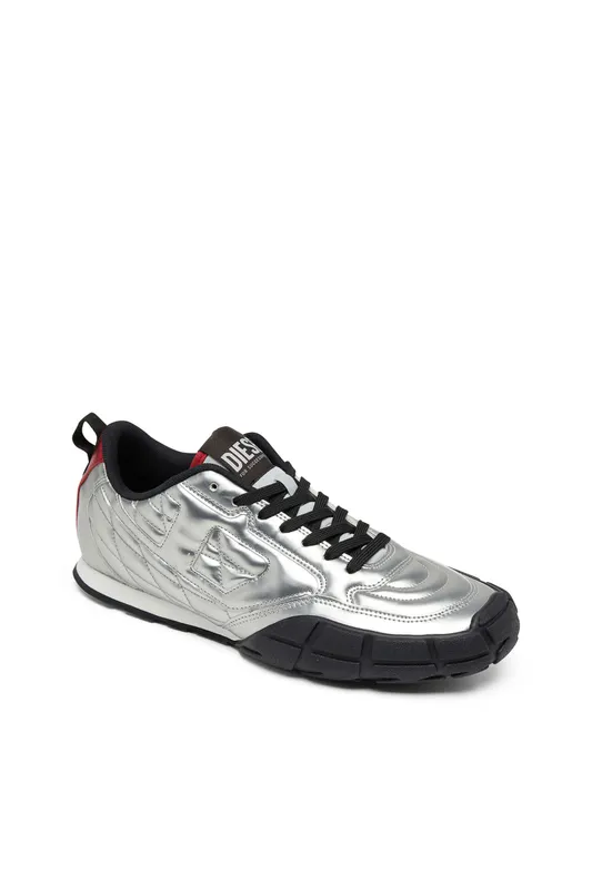 Diesel S-pagodha Low (Y03731P7480H3437 https://nl.diesel.com/en/sneakers/s-pagodha-low-silver/Y03731P7480H3437.htm)