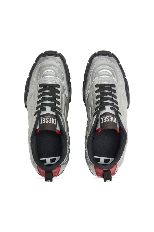 Diesel S-pagodha Low (Y03731P7480H3437 https://nl.diesel.com/en/sneakers/s-pagodha-low-silver/Y03731P7480H3437.htm)