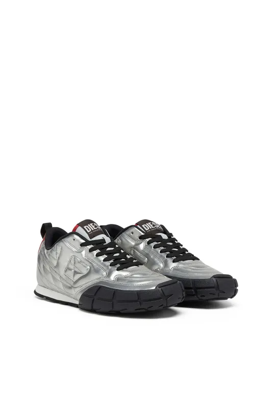 Diesel S-pagodha Low (Y03731P7480H3437 https://nl.diesel.com/en/sneakers/s-pagodha-low-silver/Y03731P7480H3437.htm)