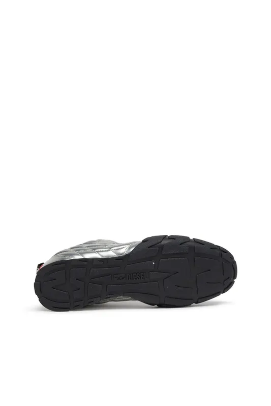 Diesel S-pagodha Low (Y03731P7480H3437 https://nl.diesel.com/en/sneakers/s-pagodha-low-silver/Y03731P7480H3437.htm)
