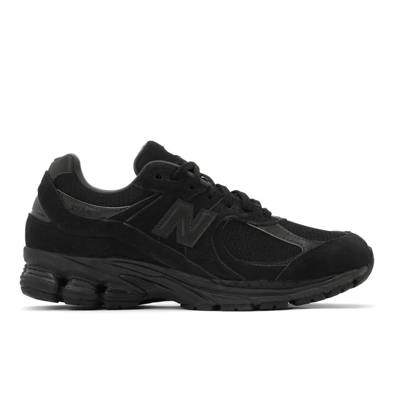 New Balance 2002R Triple Black Suede (U2002RBL)