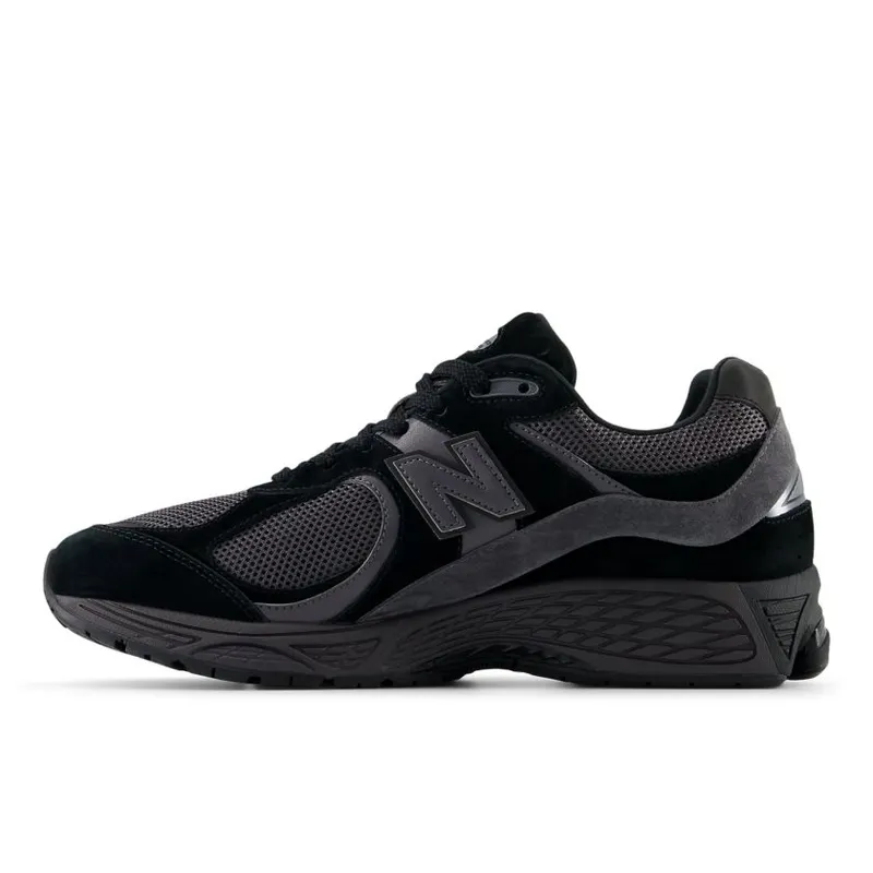 New Balance 2002R Black Dark Grey (M2002RBL)