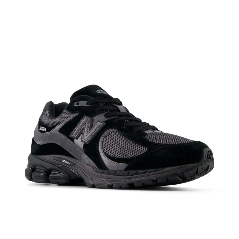New Balance 2002R Black Dark Grey (M2002RBL)