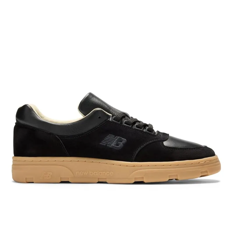 New Balance Allerdale Black & Chipmunk (UADWKKB)