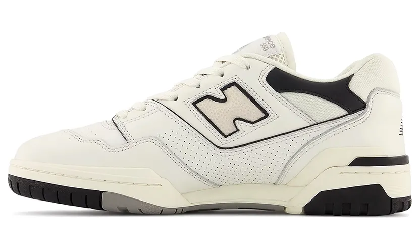 New Balance 550 “Cream Black”: de crème-550 die overal onder past