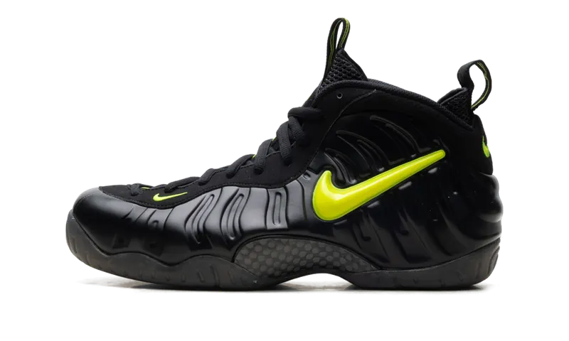 Nike Air Foamposite Pro “Voltage” (HF0794-002)