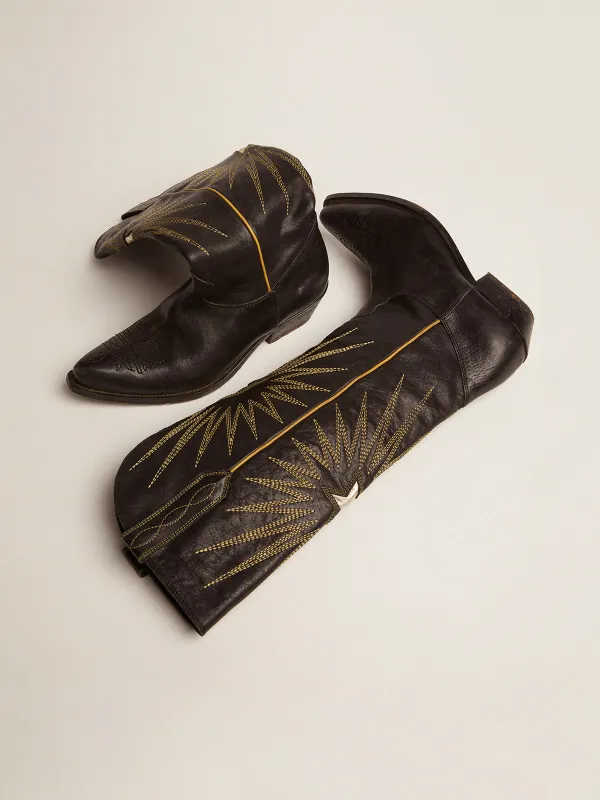 Golden Goose Wish Star Boots In Black Leather With Platinum Laminated Leather Inlay Star (GWF00135.F000571.90100) (2)