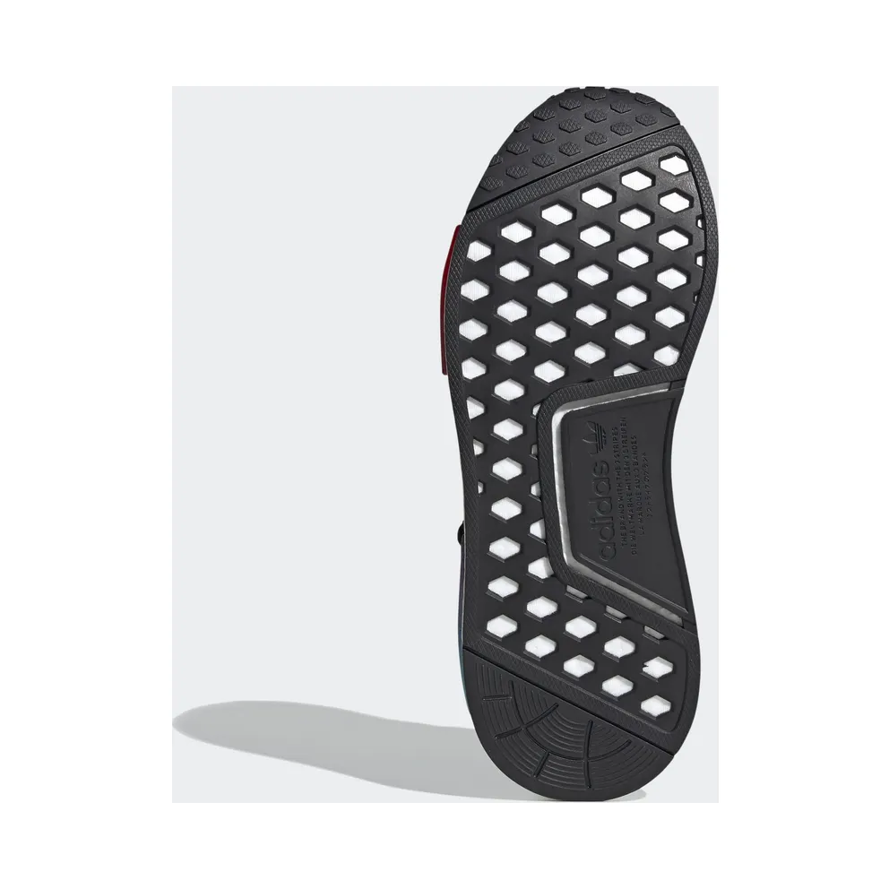 adidas NMD R1 Gradient Core Black/Core Black/Boost Black (FW4365)