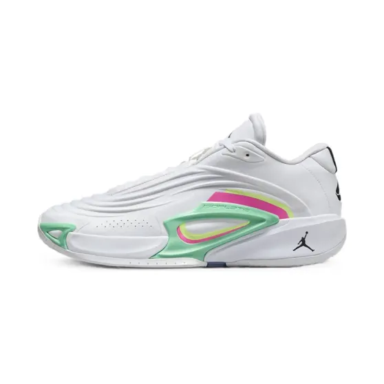 Jordan Luka 3 low-top “White” (HQ5055)
