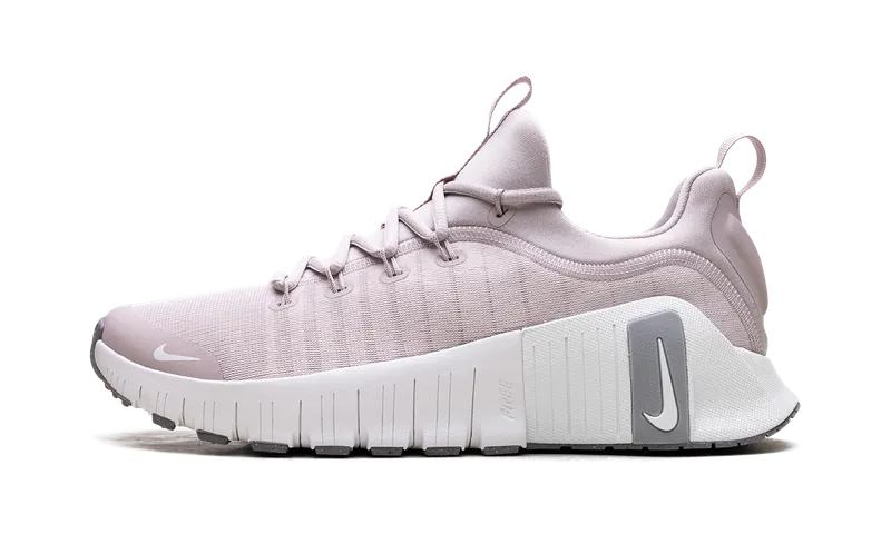 Nike Free Metcon 6 “Platinum Violet” (FJ7126-002)
