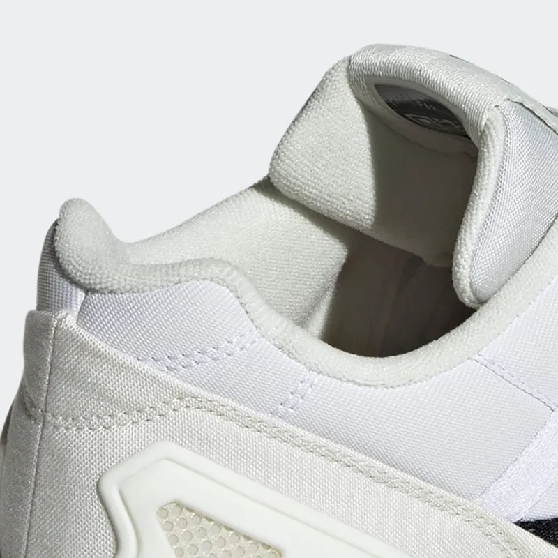 Adidas ZX 8000 PARLEY Off White / White Tint / Cloud White (GV7618)