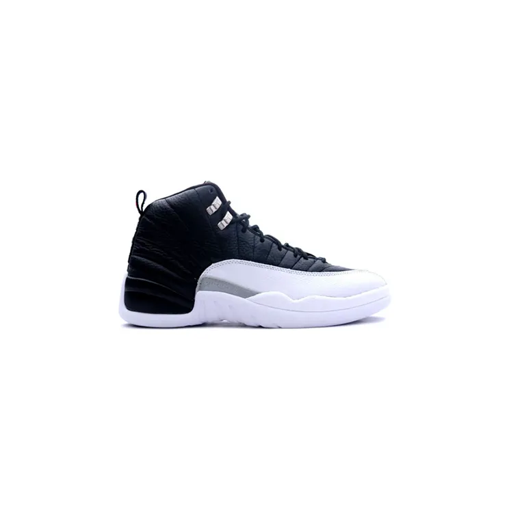 Jordan 12 Retro Playoffs (2004)