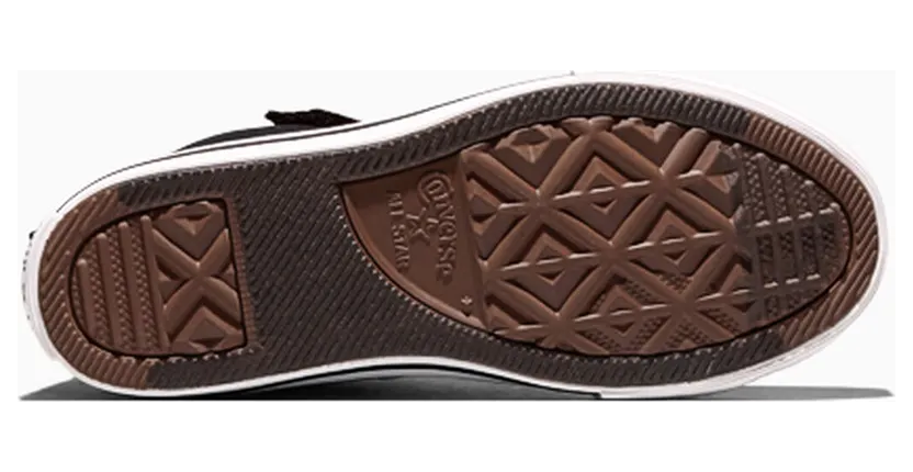 converse-chuck-taylor-all-star A04823C