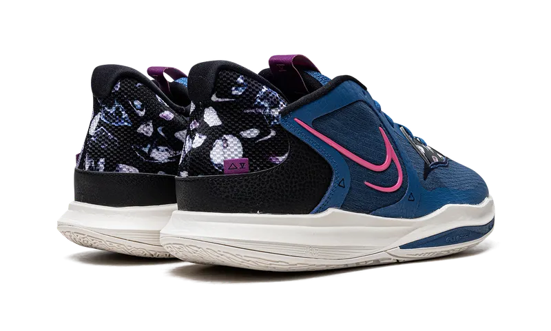 Kyrie Low 5 Basketball Blue (DJ6012-400)