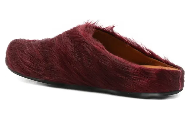 Marni Fussbett “Red” (P4122 SBMR000600 00C33) (3)
