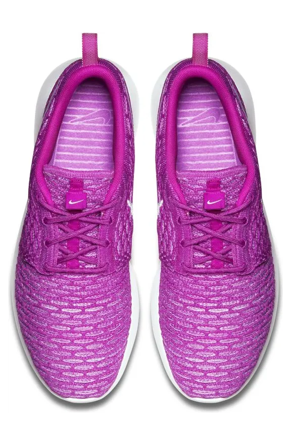 nike-free 704927-500