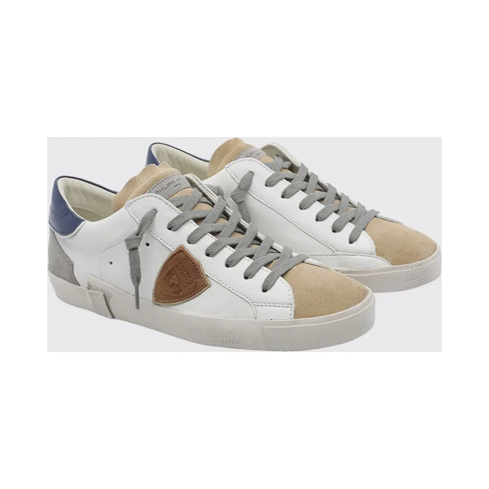 Philippe Model Paris Leather Low-Top Sneakers with Worn Effect and Shield Logo Bianco 4 (PRLUWX57)