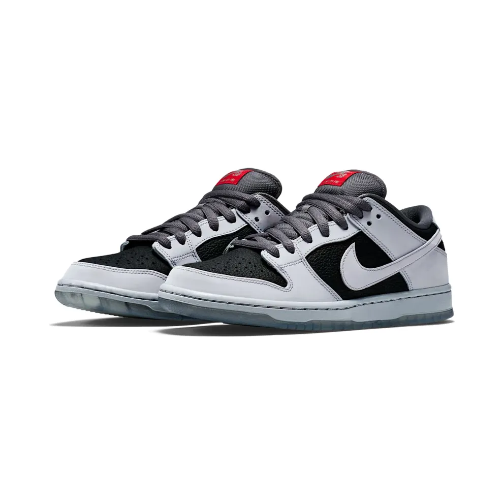 Nike Dunk SB Low Atlas 35MM Grey Wolf Grey/Wolf Grey-Black-Challenge Red (504750-020)