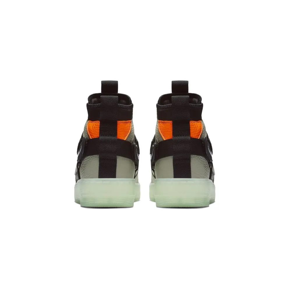 Nike Air Force AF 1 Utility Mid ‘Frosted Spruce’ (AQ9758-300)