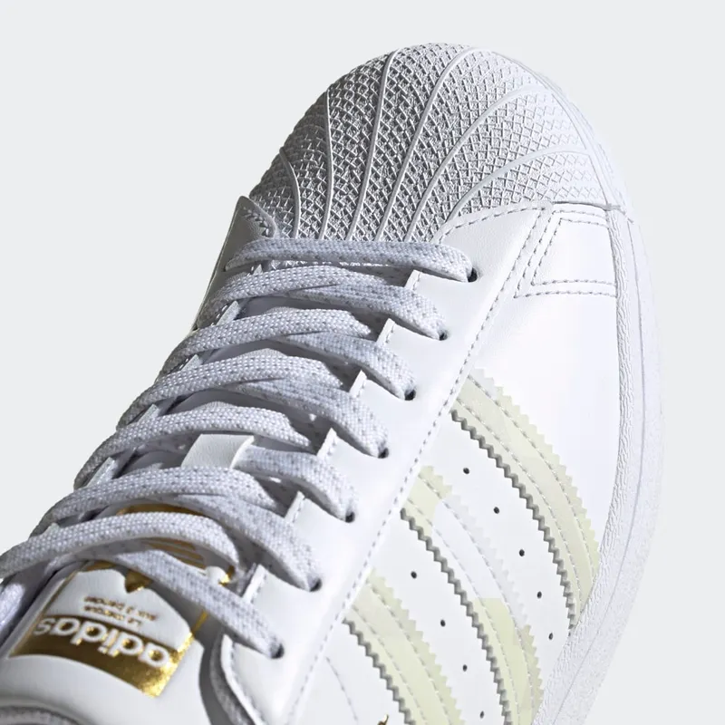 Adidas Superstar ‘Camo Stripe’ Cloud White/Core Black/Gold Metallic (FX9088)