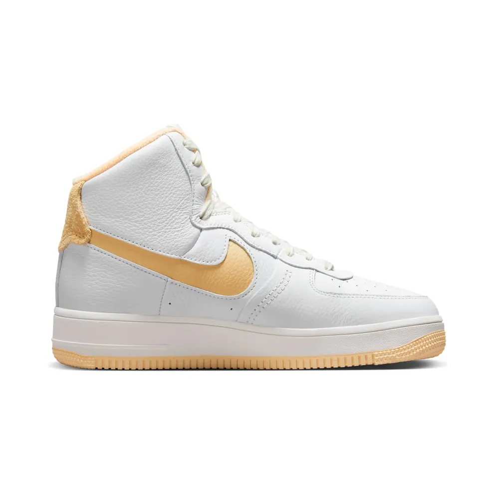 Nike AIR FORCE 1 HIGH SCULPT “Team Gold” (DV7454-100)