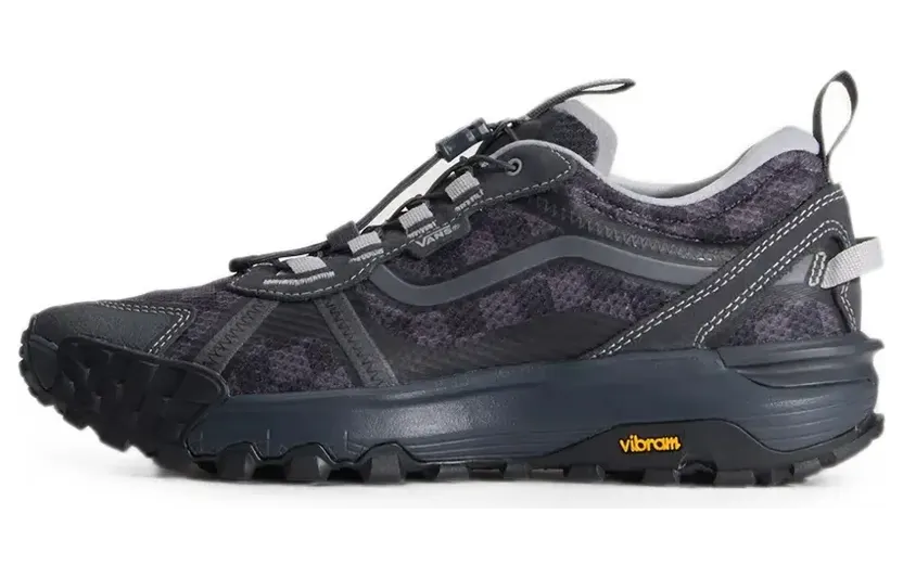 Vans checkerboard-pattern Vibram-sole sneakers – Zwart (VN000EANGR61)