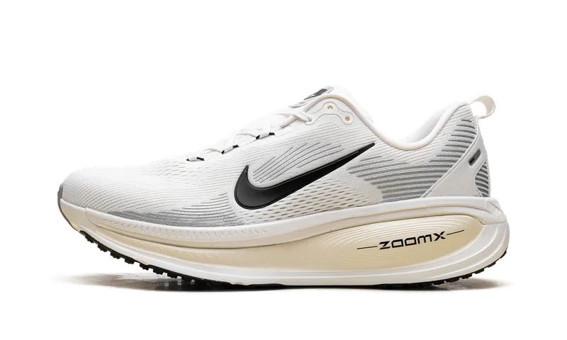 Nike Vomero 18 Summit White Coconut Milk (HM6803-101)