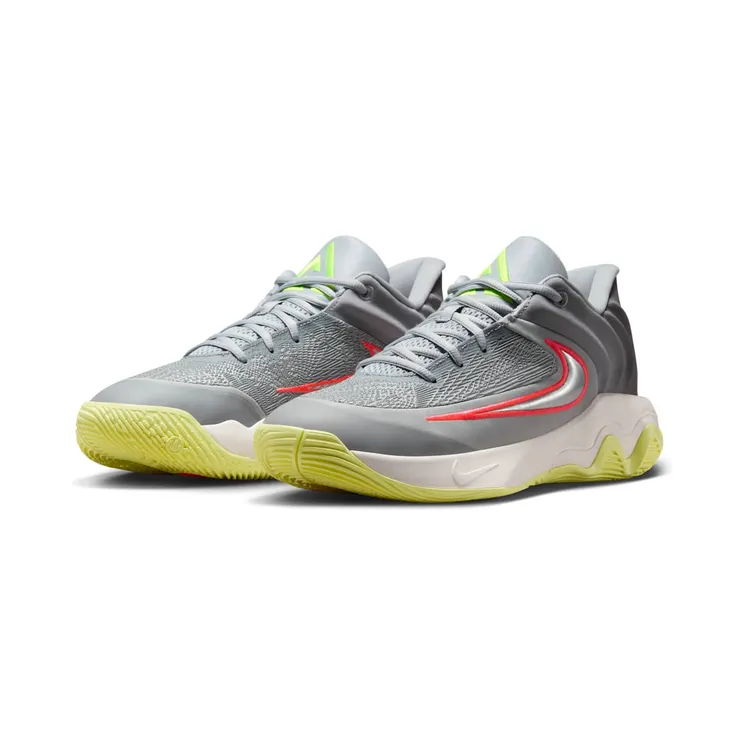 nike-giannis-immortality FQ3680-009