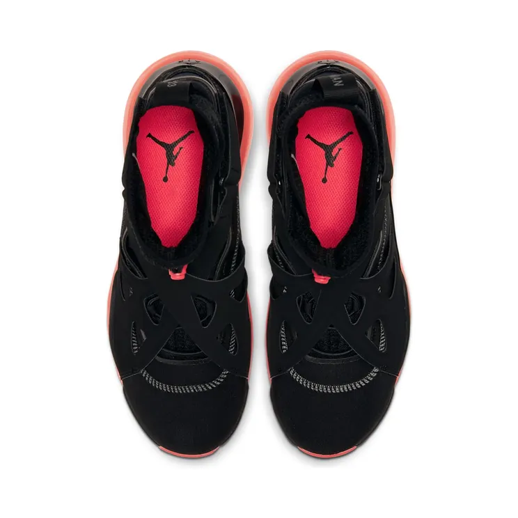 jordan-air-latitude-720 AV5187-006