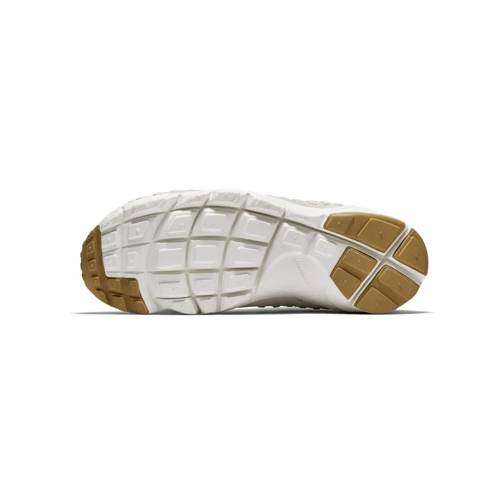 Nike Air Footscape Woven Chukka Flat Gold Light Orewood Brown (913929-700)