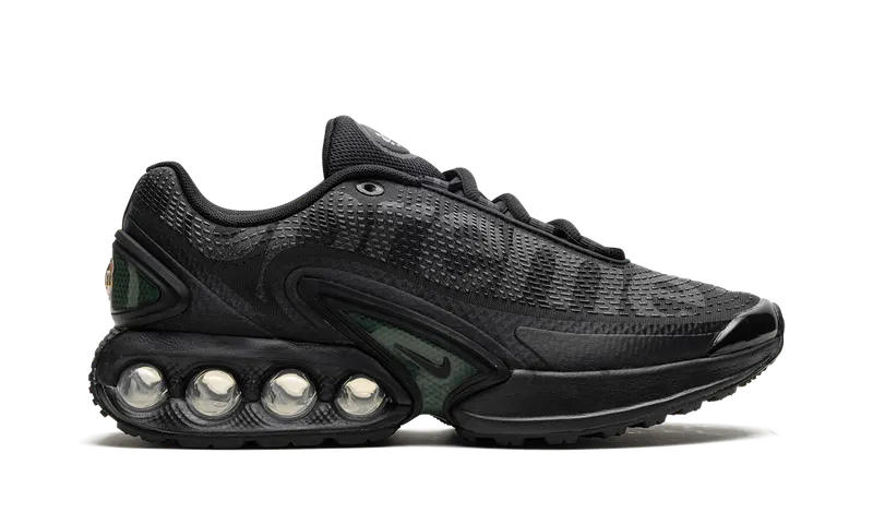Nike Air Max Dn “Supreme – Black” (FZ4044-001)