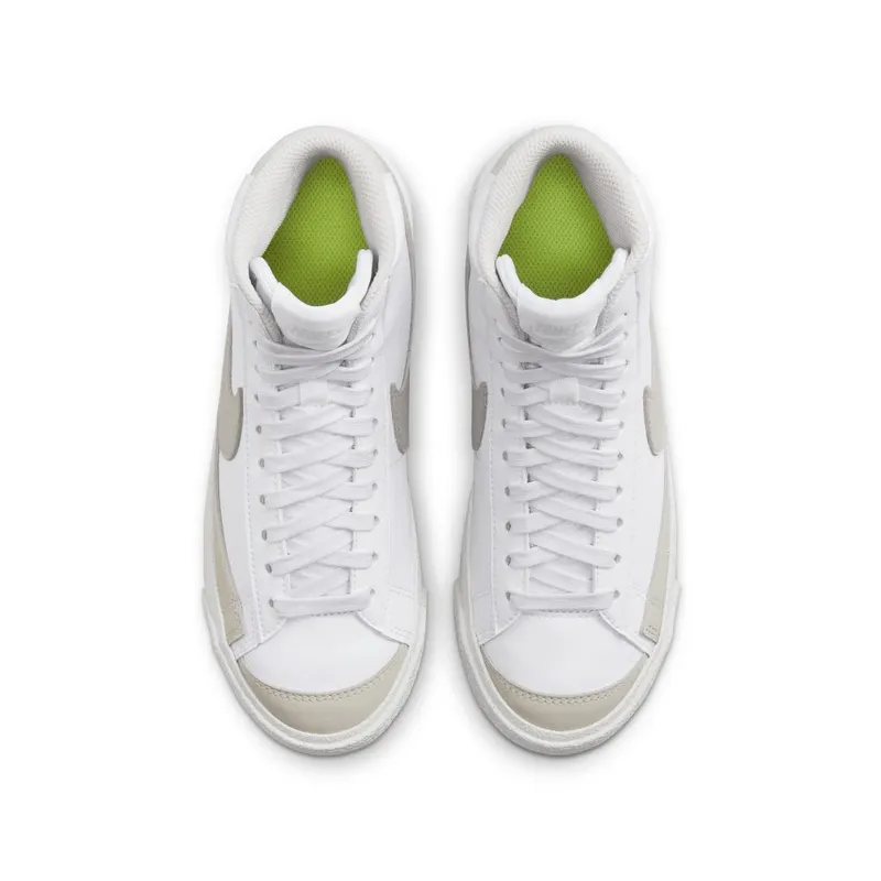 Nike Blazer Mid ’77 SE Older Kids’ White (DM1000-100)