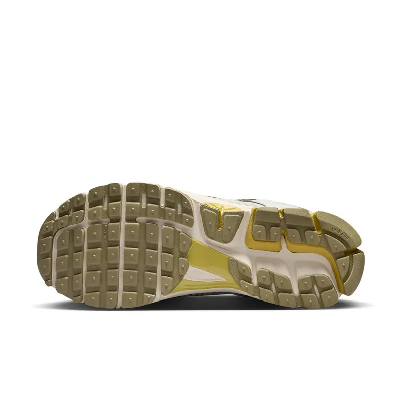Nike Zoom Vomero 5 Light Bone/Neutral Olive/Buff Gold/Medium Olive (FV0397-001)