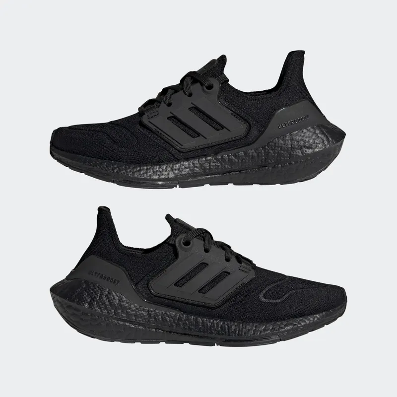adidas Ultraboost 22 Core Black / Core Black / Core Black (GZ3996)