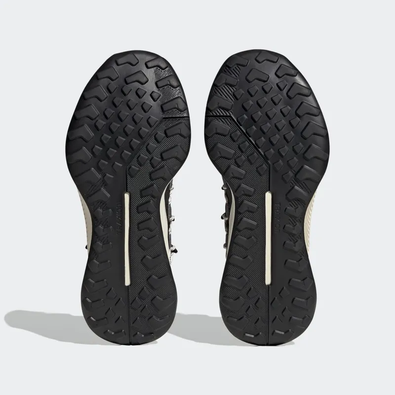 adidas Terrex Voyager 21 Travel Core Black / Chalk White / Grey Five (HQ0941)