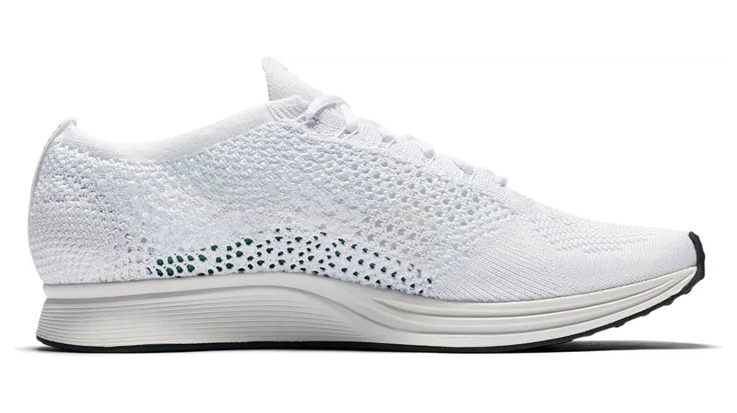 nike-flyknit-racer 526628-100