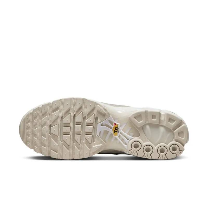 Nike Air Max Plus PRM Brown (DZ2832-100)