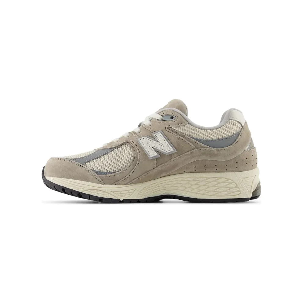 New Balance 2002R “Arid Stone Linen” (U2002RRD)