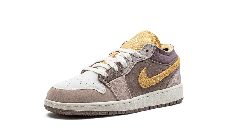 Jordan 1 Low SE Craft GS “Taupe Haze” (DZ4465-200)